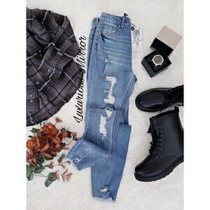 Tinseltown Womens Mom Jeans Blue Distressed Medium Wash High Rise Juniors 7 New